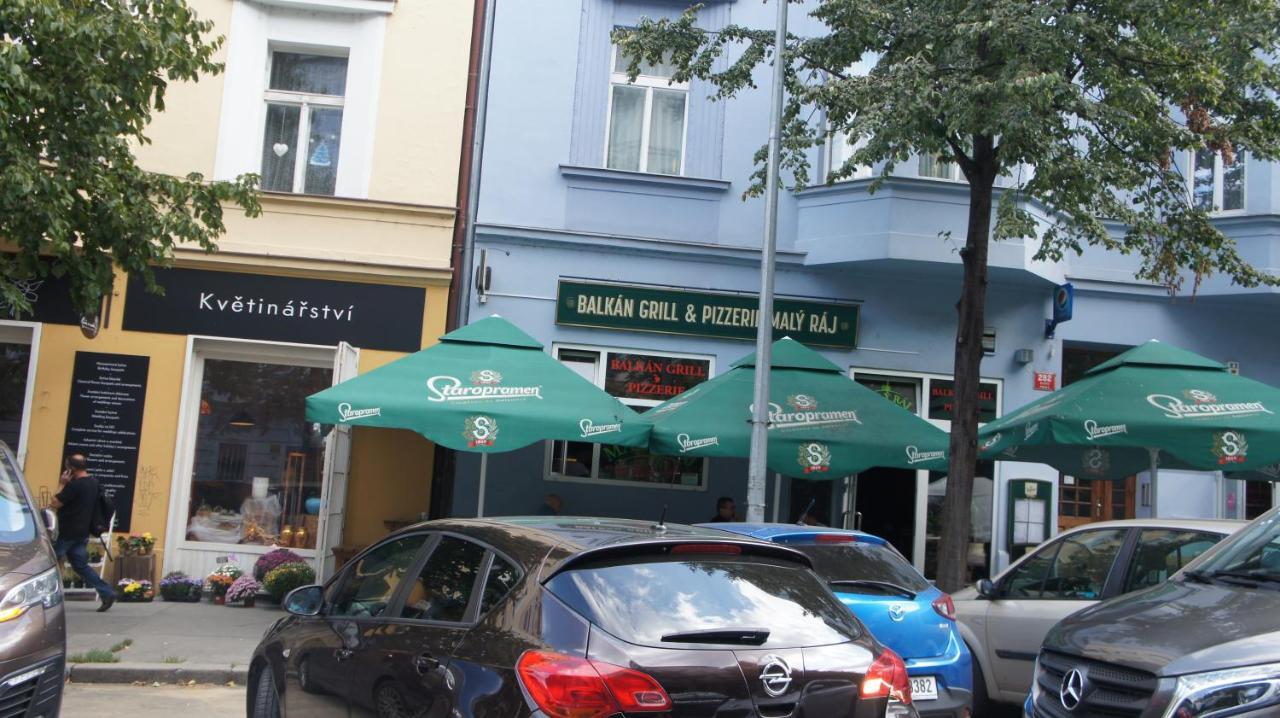 Kk Apartments Прага Экстерьер фото