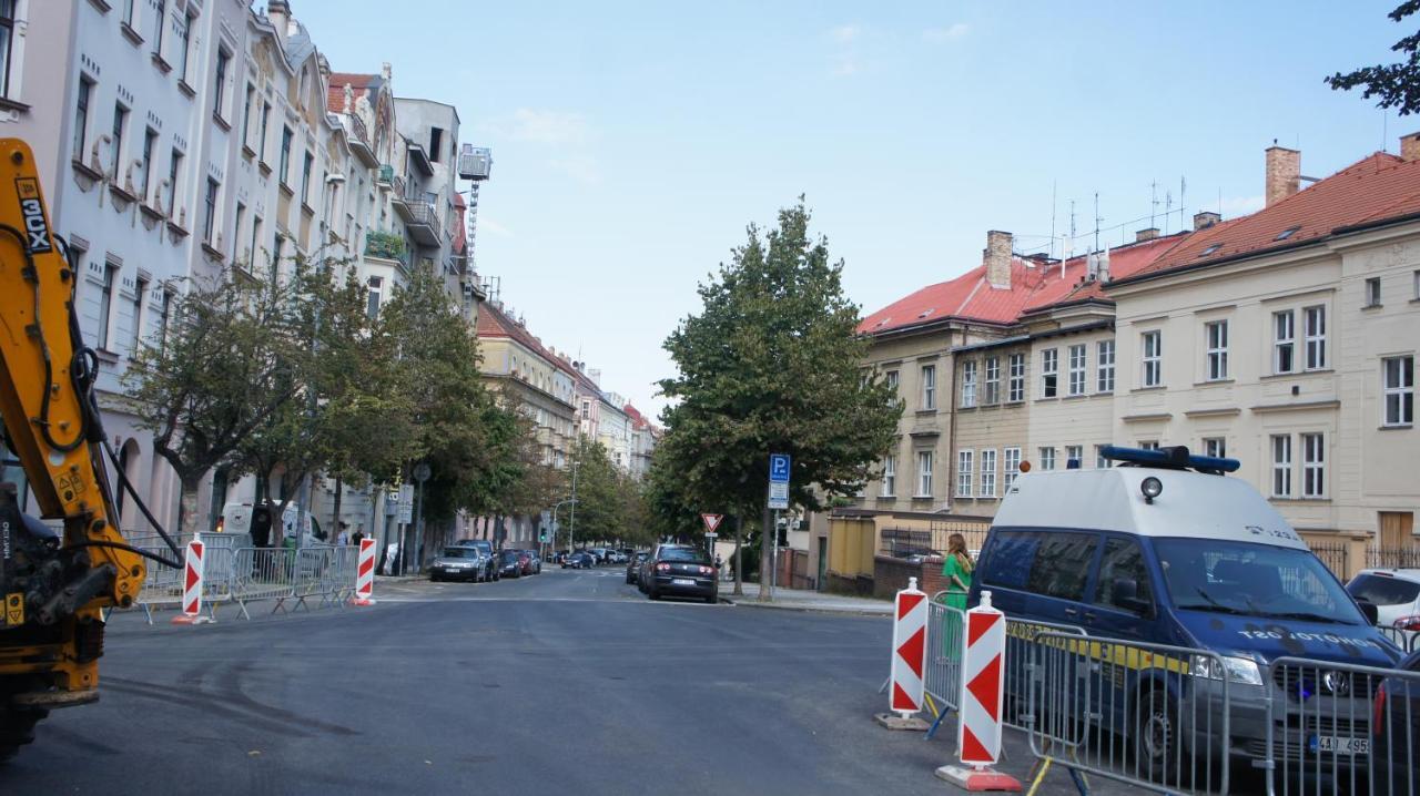 Kk Apartments Прага Экстерьер фото