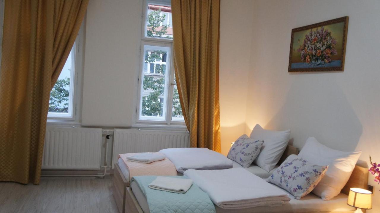 Kk Apartments Прага Экстерьер фото
